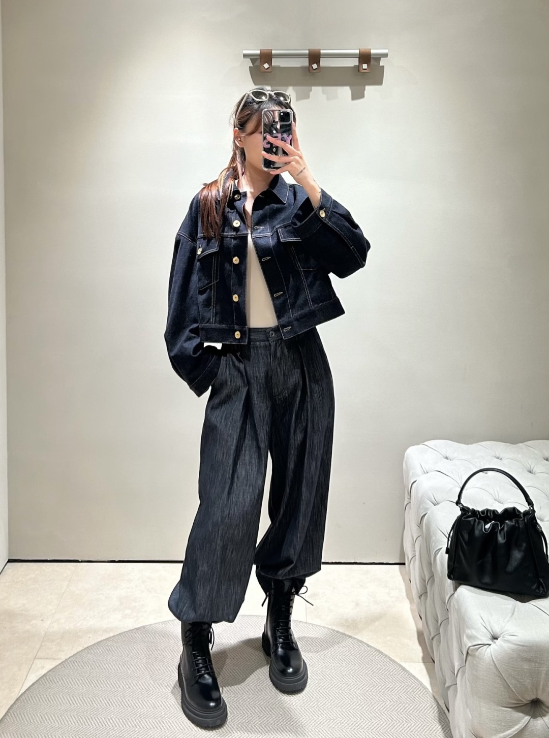 NO:933643,,women's clothing,19860909,女装,,Women's clothing