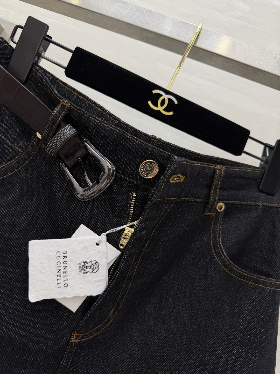 Brunello Cucinell♡²⁶原色牛仔七分阔腿裤 经典原色丹宁面料 硬挺有型不易软塌 自带配套皮带 腰线随心调