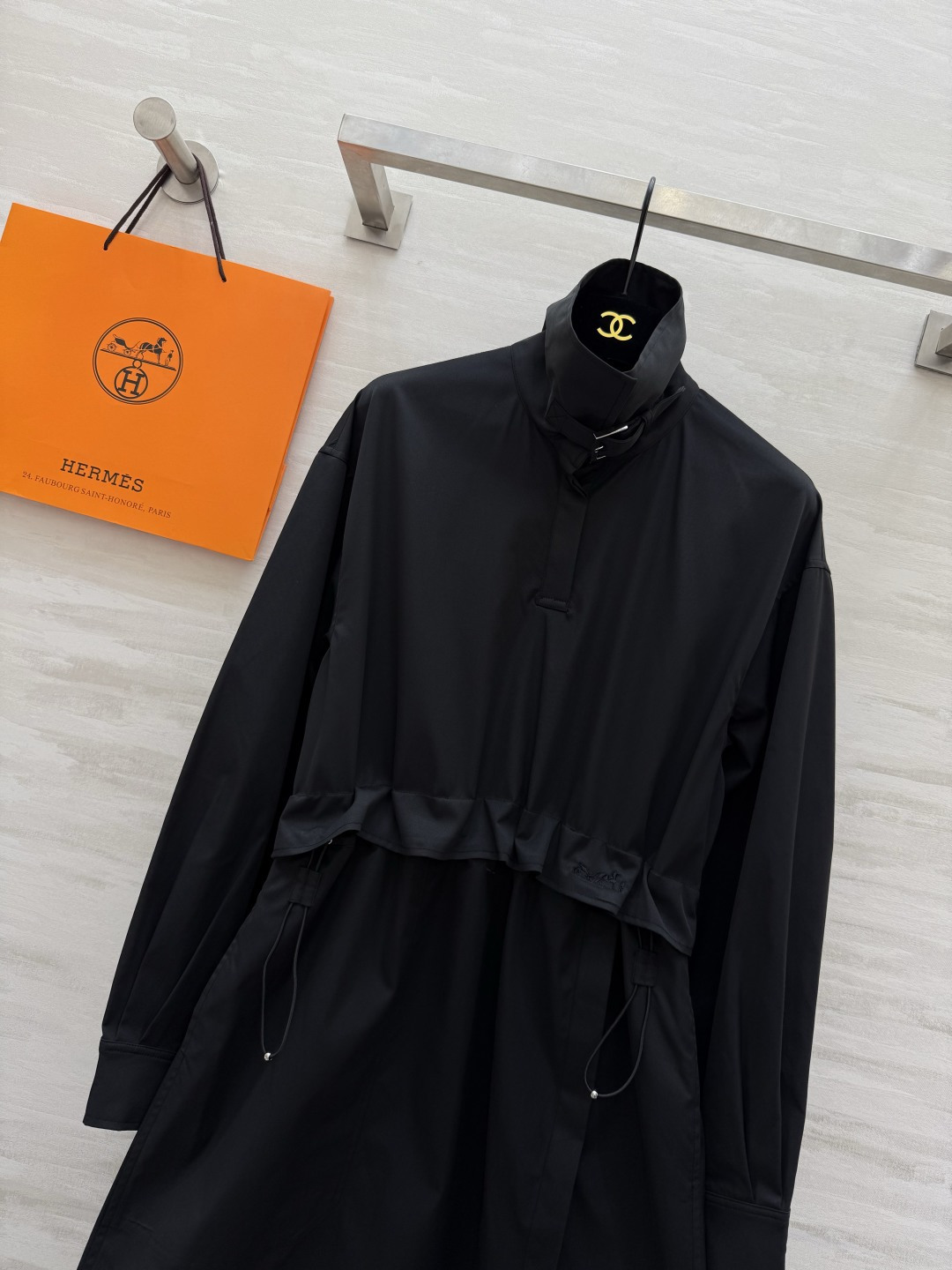 #Herme♡秋冬新款 丝绸棉衬衣裙 高品质定制 现货首发size：S/M/L（s码肩宽：50，胸围：104，衣长：87