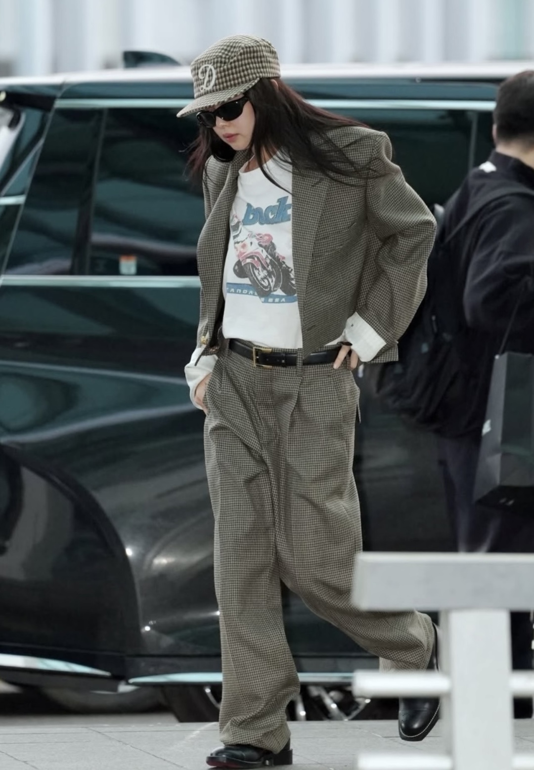 NO:941728,,Loewe-clothing,loewe,19860909,罗意威-服装,loewe,,Women's clothing