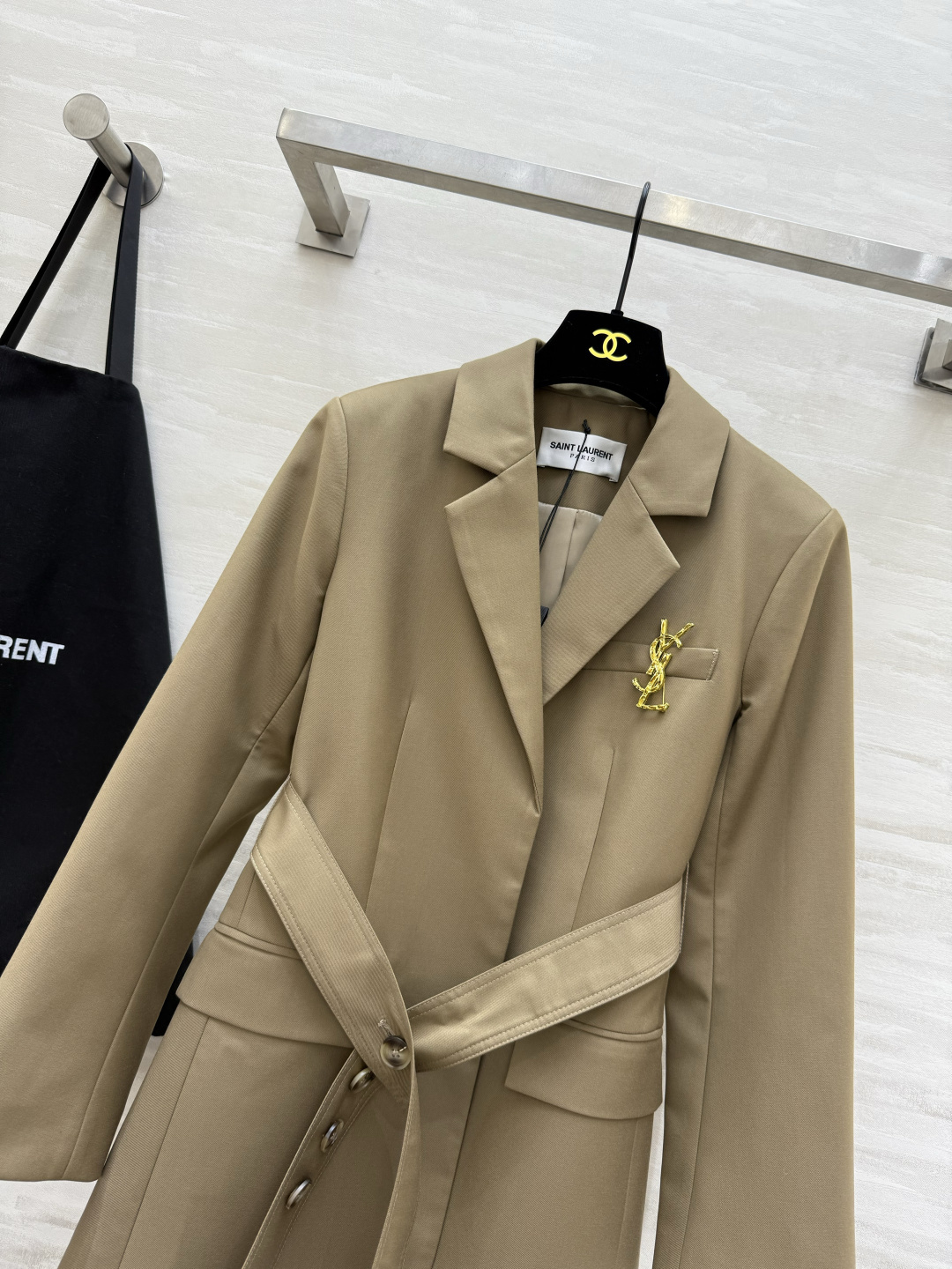 #ysl²⁶新款 羊毛西装外套 高品质定制 现货首发size：S/M/L/XL（s码肩宽：38，胸围：92，衣长：72）