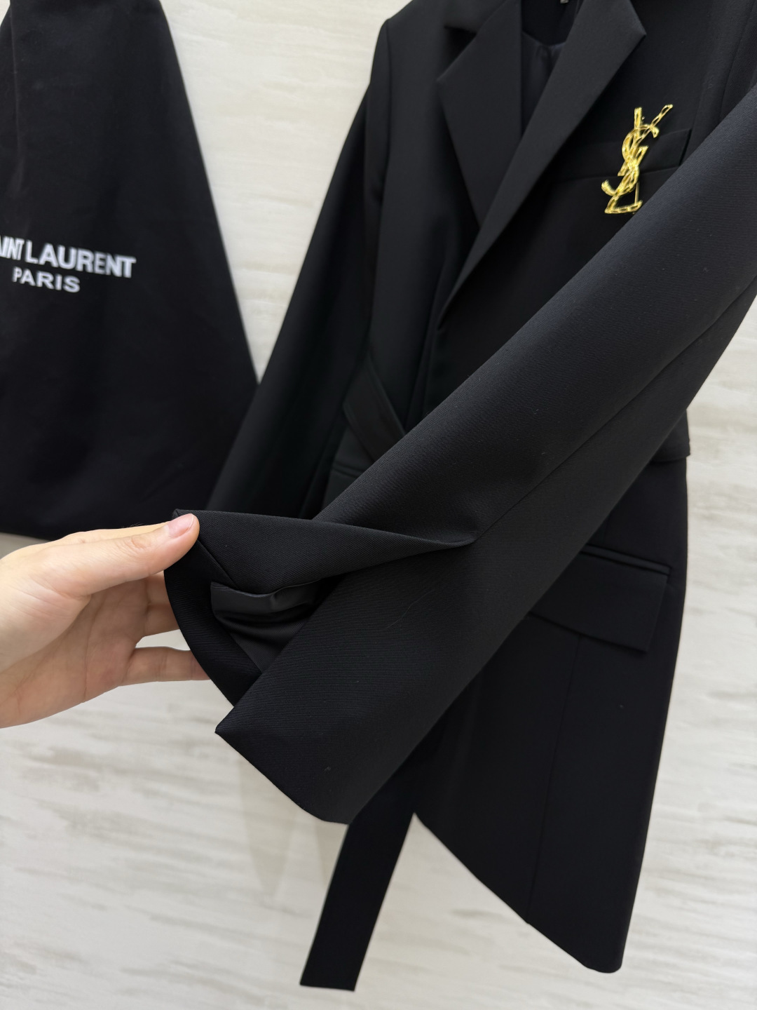 #ysl²⁶新款 羊毛西装外套 高品质定制 现货首发size：S/M/L/XL（s码肩宽：38，胸围：92，衣长：72）