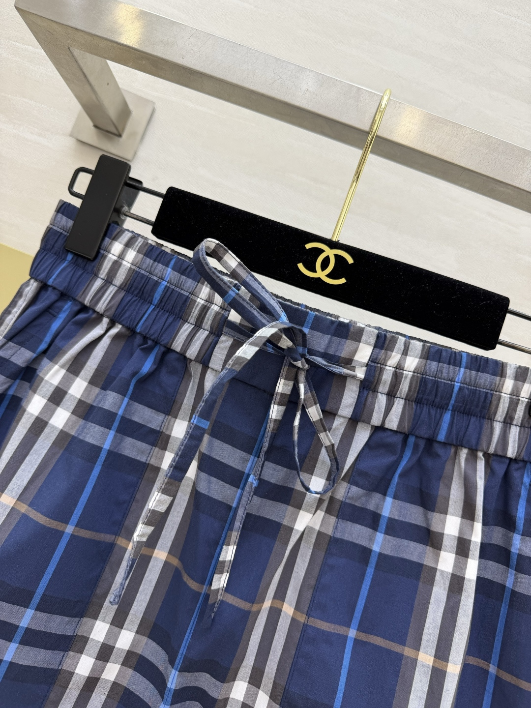 Burberr♡²⁶复古格纹短裤｜夏日刚需单品 松紧腰宽松版型 舒服又显瘦 经典格纹永不过时 百搭所有上衣 出门随便一套