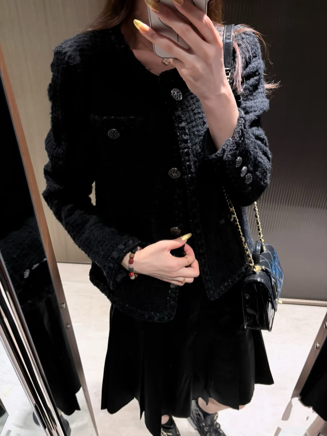 NO:942918,,Chanel-clothing,chanel,19860909,香奈儿-服装,chanel,,Women's clothing