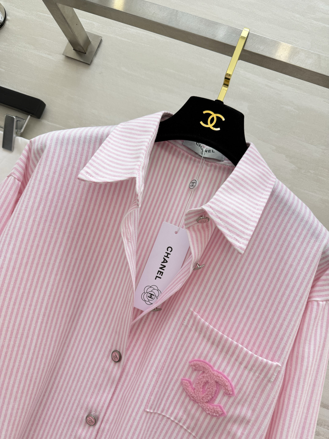 #Chane♡粉色条纹中古风衬衣 超级显肤白的颜色 高品质定制 现货首发size：36/38/40（38码肩宽：48，胸