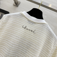 Chane♡²⁶条纹印花短袖|夏日治愈系小T 柔和米白细条纹 面料软糯透气 海星花朵手绘涂鸦印花刺绣 清爽配色自带度假感 Chane♡²⁶条纹印花短袖|夏日治愈系小T 柔和米白细条纹 面料软糯透气 海星花朵手绘涂鸦印花刺绣 清爽配色自带度假感