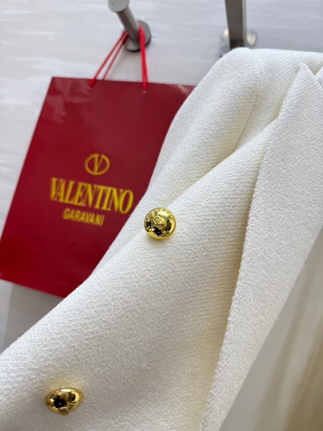 #Valentin♡新款 绵羊毛西装外套 高品质定制 现货首发size：S/M/L/XL（M码肩宽：40，胸围：100，