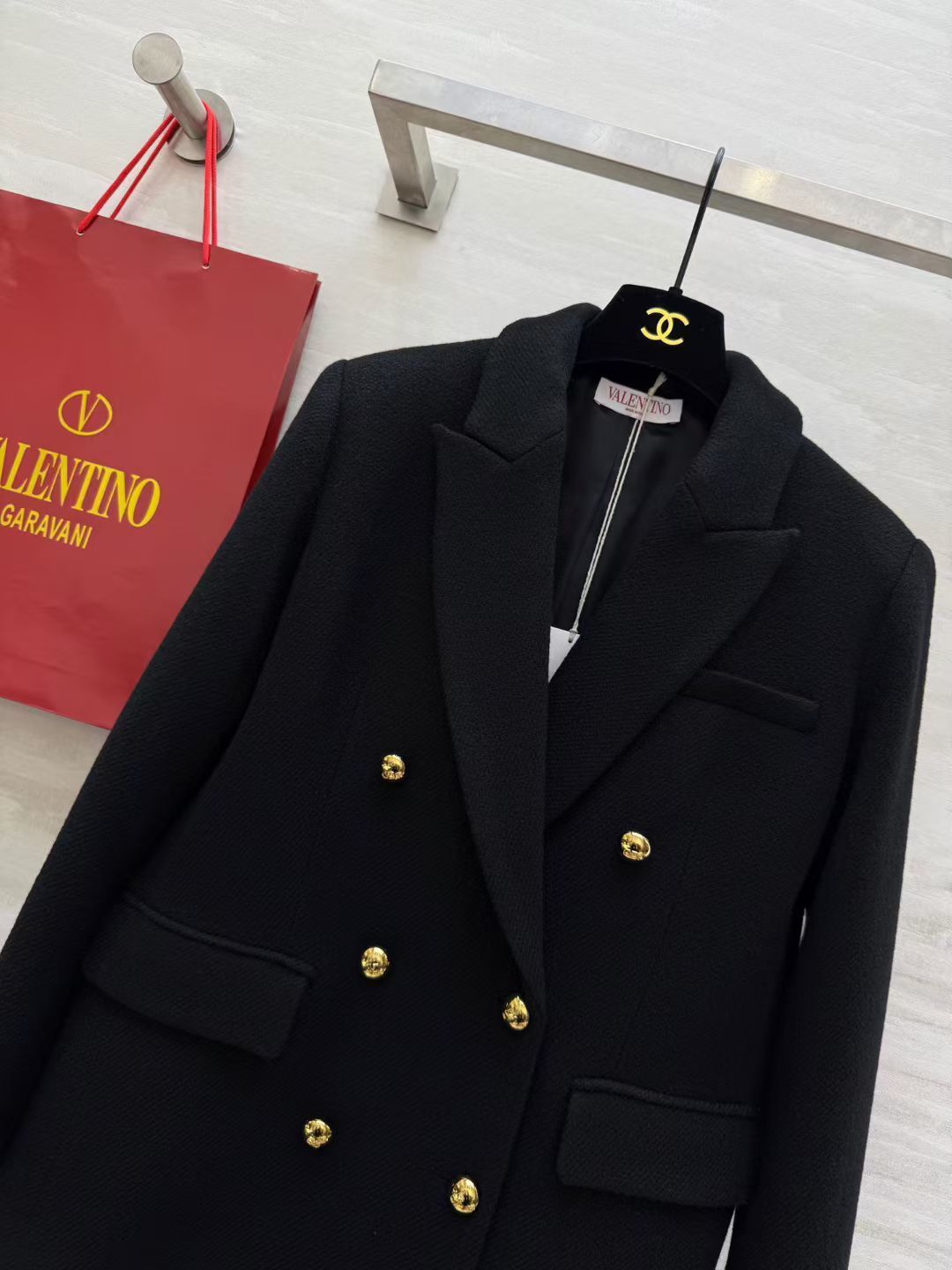#Valentin♡新款 绵羊毛西装外套 高品质定制 现货首发size：S/M/L/XL（M码肩宽：40，胸围：100，