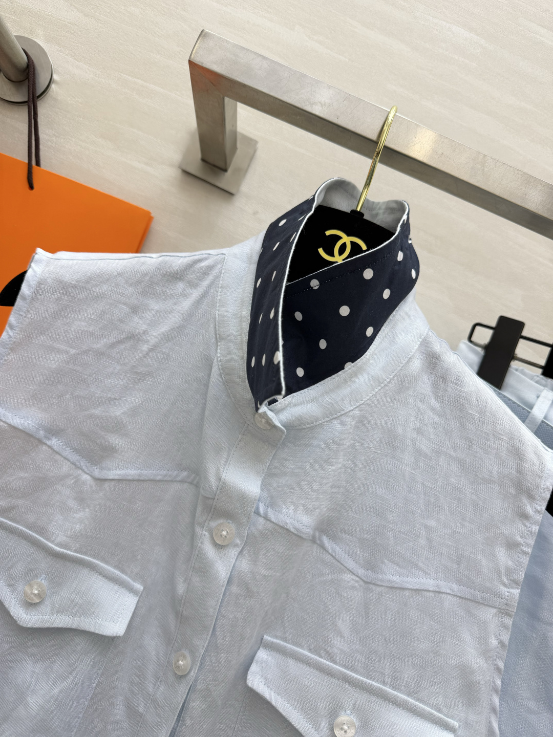 Herme♡²⁶亚麻无袖套装｜松弛感天花板 甄选天然水洗亚麻面料 自带肌理褶皱 经典翻领无袖衬衫 双工装口袋设计 简约利