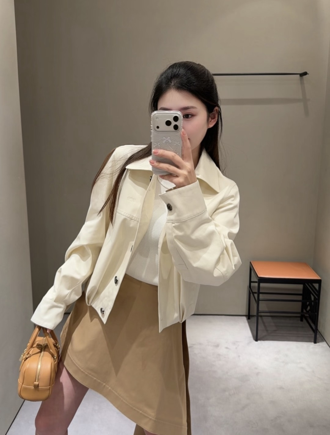 NO:944161,,Loewe-clothing,loewe,19860909,罗意威-服装,loewe,,Women's clothing