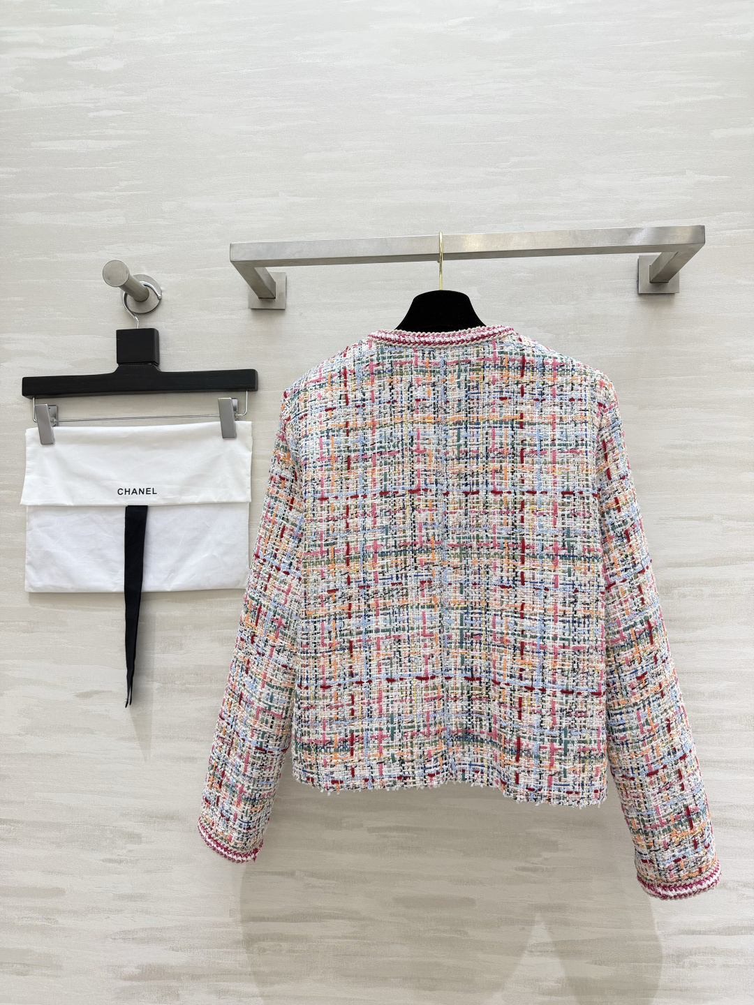 Chane♡²⁶P V领斜纹软呢外套 定制提花内里 高品质定制 现货首发size：S/M/L（s码肩宽：38，胸围：98