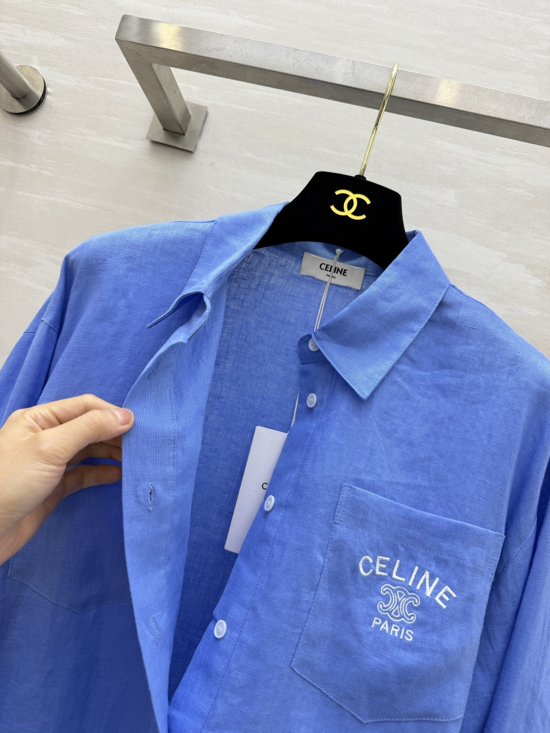 ▫️CELIN♡²⁶亚麻刺绣衬衫 天然亚麻｜透气不闷汗 宽松慵懒版型｜对各种身形友好 口袋精致刺绣 简约高级 三色：白/