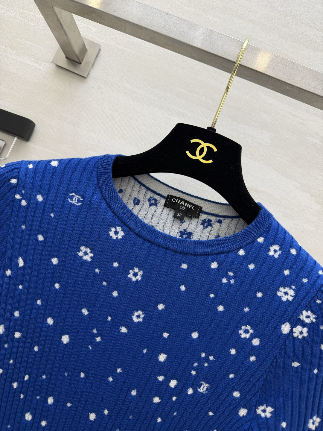 Chane♡²⁶B 雪花波点针织短袖上衣 70%山羊绒➕30%桑蚕丝混纺 高品质定制 现货首发size：36/38/40