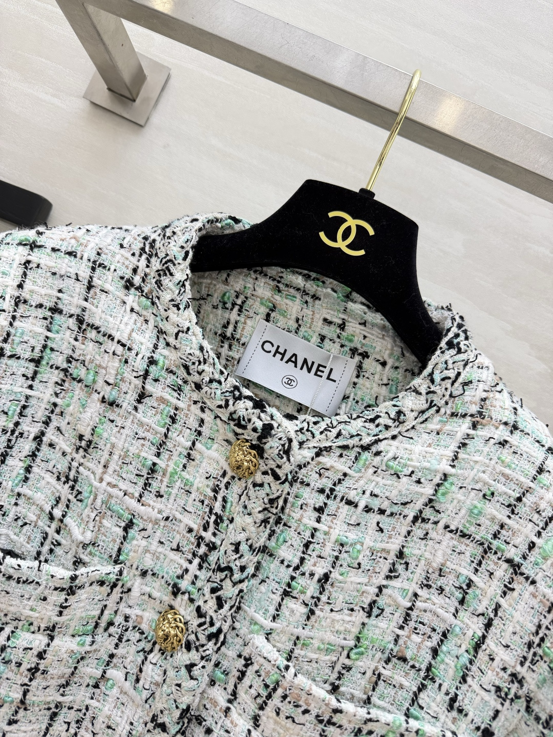 Chane♡²⁶薄荷绿金扣粗花呢外套 现货首发size：S/M/L（s码肩宽：40，胸围：100，衣长：49）
