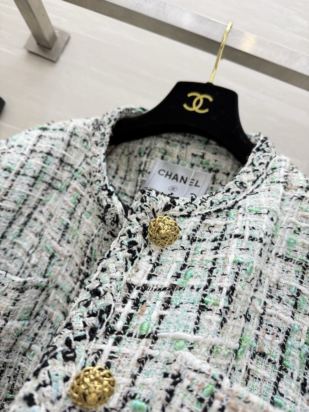 Chane♡²⁶薄荷绿金扣粗花呢外套 现货首发size：S/M/L（s码肩宽：40，胸围：100，衣长：49）