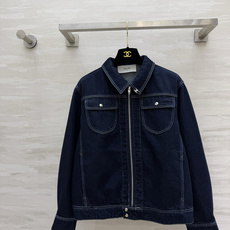 Celin♡²⁶▪️复古原色牛仔外套 深蓝原牛面料|挺括有型 撞色明线走线 工装双口袋设计 拉链翻领宽松落肩剪裁 飒爽休 Celin♡²⁶▪️复古原色牛仔外套 深蓝原牛面料|挺括有型 撞色明线走线 工装双口袋设计 拉链翻领宽松落肩剪裁 飒爽休