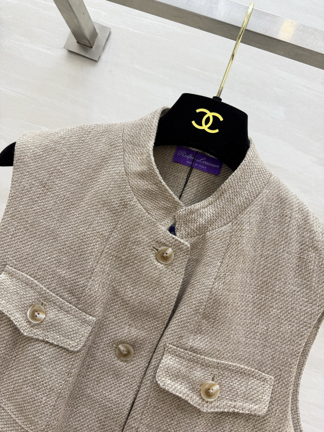 Ralph Lauren²⁶紫标系列 老钱风亚麻猎装马甲 天然亚麻斜纹肌理✨小立领 多口袋工装设计 琥珀质感纽扣 细节考