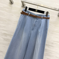 Ralph Lauren²⁶早秋爆款 天丝牛仔阔腿裤 温柔浅水洗蓝色|附赠复古腰带 高腰打褶版型 显瘦藏胯垂感在线 上身 Ralph Lauren²⁶早秋爆款 天丝牛仔阔腿裤 温柔浅水洗蓝色|附赠复古腰带 高腰打褶版型 显瘦藏胯垂感在线 上身