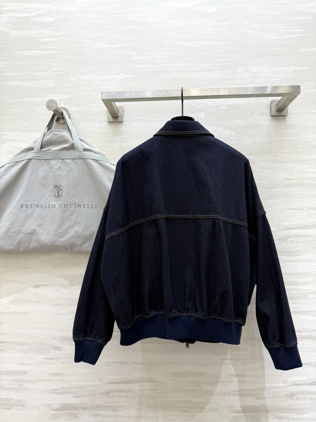 #Brunello Cucinell♡新款 牛仔夹克外套 高品质 现货来size：S/M/L（s码胸围：134，衣长：5