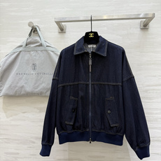 #Brunello Cucinell♡新款 牛仔夹克外套 高品质 现货来size:S/M/L(s码胸围:134,衣长:5 #Brunello Cucinell♡新款 牛仔夹克外套 高品质 现货来size:S/M/L(s码胸围:134,衣长:5