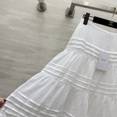 Celin♡²⁶白色分层亚麻半裙|温柔氛围感单品 通透亚麻面料 轻盈透气 自带柔和肌理感 多层风琴压褶拼接 蛋糕式分层裙 Celin♡²⁶白色分层亚麻半裙|温柔氛围感单品 通透亚麻面料 轻盈透气 自带柔和肌理感 多层风琴压褶拼接 蛋糕式分层裙