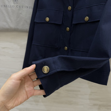 Brunello Cucinell♡²⁶藏青两件套|高级老钱套装沉稳藏蓝色调 低调显贵 短款翻领工装外套 复古铜扣点缀 Brunello Cucinell♡²⁶藏青两件套|高级老钱套装沉稳藏蓝色调 低调显贵 短款翻领工装外套 复古铜扣点缀