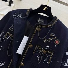 🖲️ 𝑱𝒆𝒏𝒏𝒊𝒆/CHANE♡ 🖲️妮妮外套太美了 Jennie金智妮同款 都在穿的手绘小香风外套秀场 高定手绘版!超 🖲️ 𝑱𝒆𝒏𝒏𝒊𝒆/CHANE♡ 🖲️妮妮外套太美了 Jennie金智妮同款 都在穿的手绘小香风外套秀场 高定手绘版!超