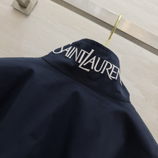Ysl²⁶新款 翻领刺绣logo双面穿百搭休闲夹克外套 米白 藏蓝双面可穿 解锁多种风格!面料挺括度手感都超赞 翻领刺绣 Ysl²⁶新款 翻领刺绣logo双面穿百搭休闲夹克外套 米白 藏蓝双面可穿 解锁多种风格!面料挺括度手感都超赞 翻领刺绣