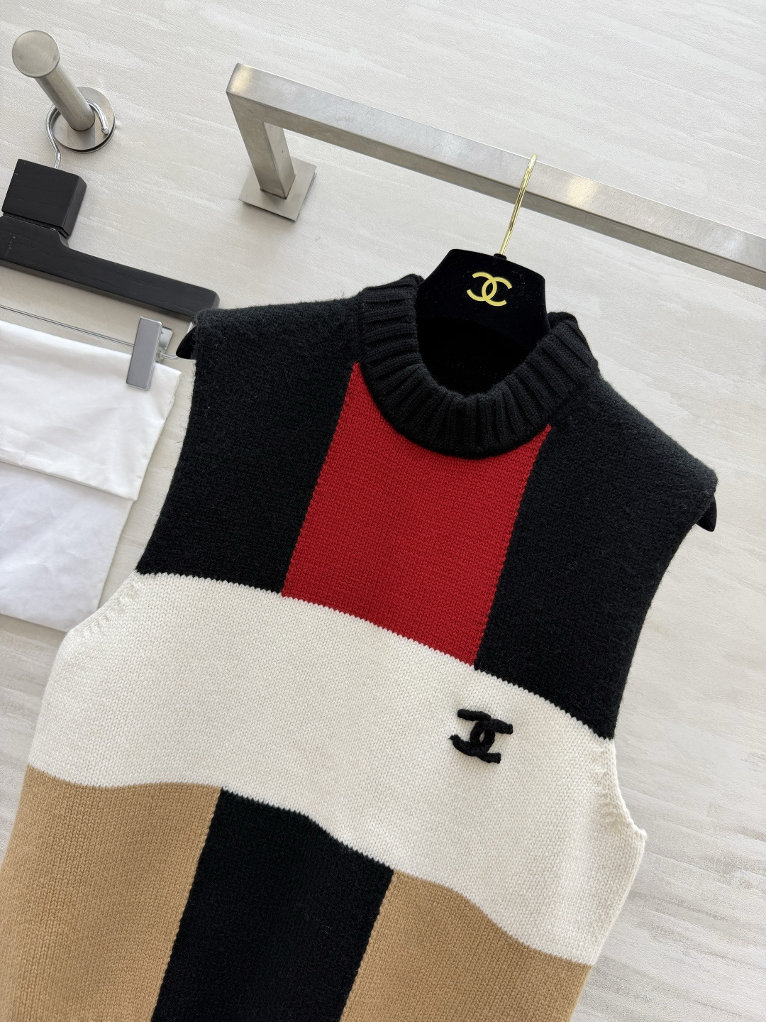 Chane♡²⁶方块撞色针织背心 羊绒➕桑蚕丝面料 高品质定制 现货首发size：36/38/40（）