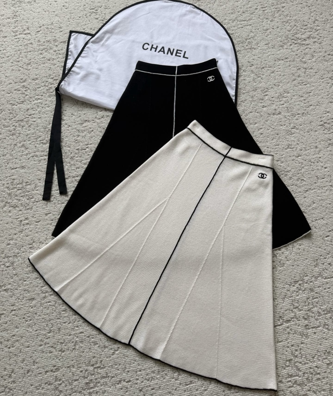 Chane♡²⁶B 线条撞色针织长半裙 高品质定制 现货首发size：36/38/40（）