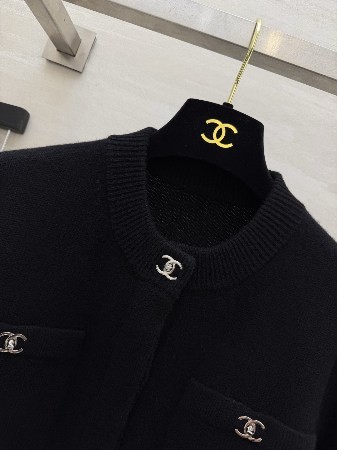 Chane♡²⁶B 书包扣四口袋长袖开衫 原版开发 高品质定制 现货来size：36/38/40（）
