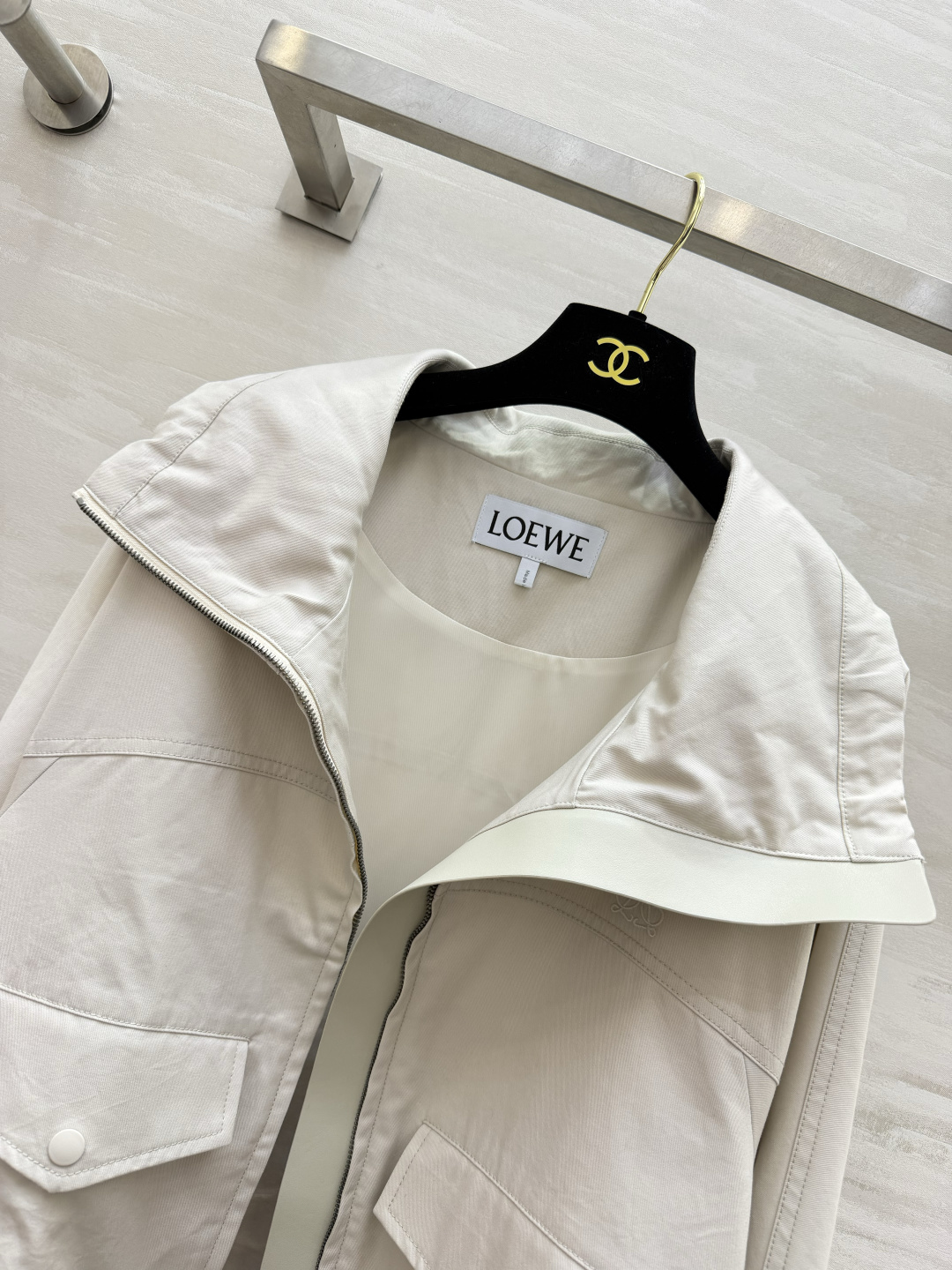 元气外套❤️🤍Loew♡²⁶抽绳工装冲锋衣 慵懒有型超好穿！高品质定制 现货首发size：36/38/40/42（38码