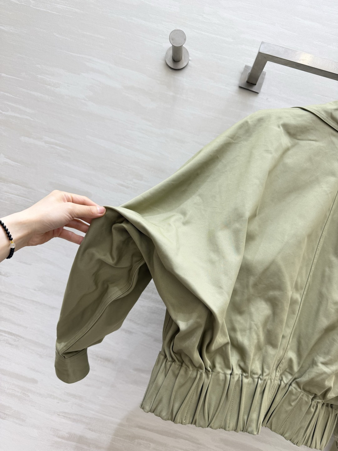 Lvvv²⁶FW 按扣前襟深V夹克外套 高品质定制 现货首发size：S/M/L（）
