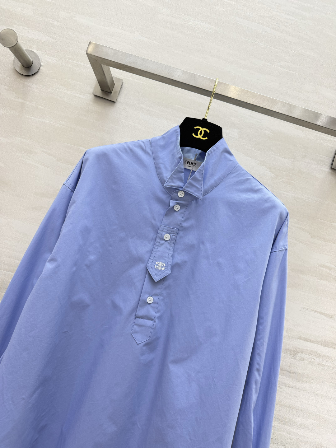 CELIN♡FALL²⁶新款飞机领衬衫🩵🤍高品质定制 现货首发size：S/M/L（S码肩宽：50，胸围：106，衣长：
