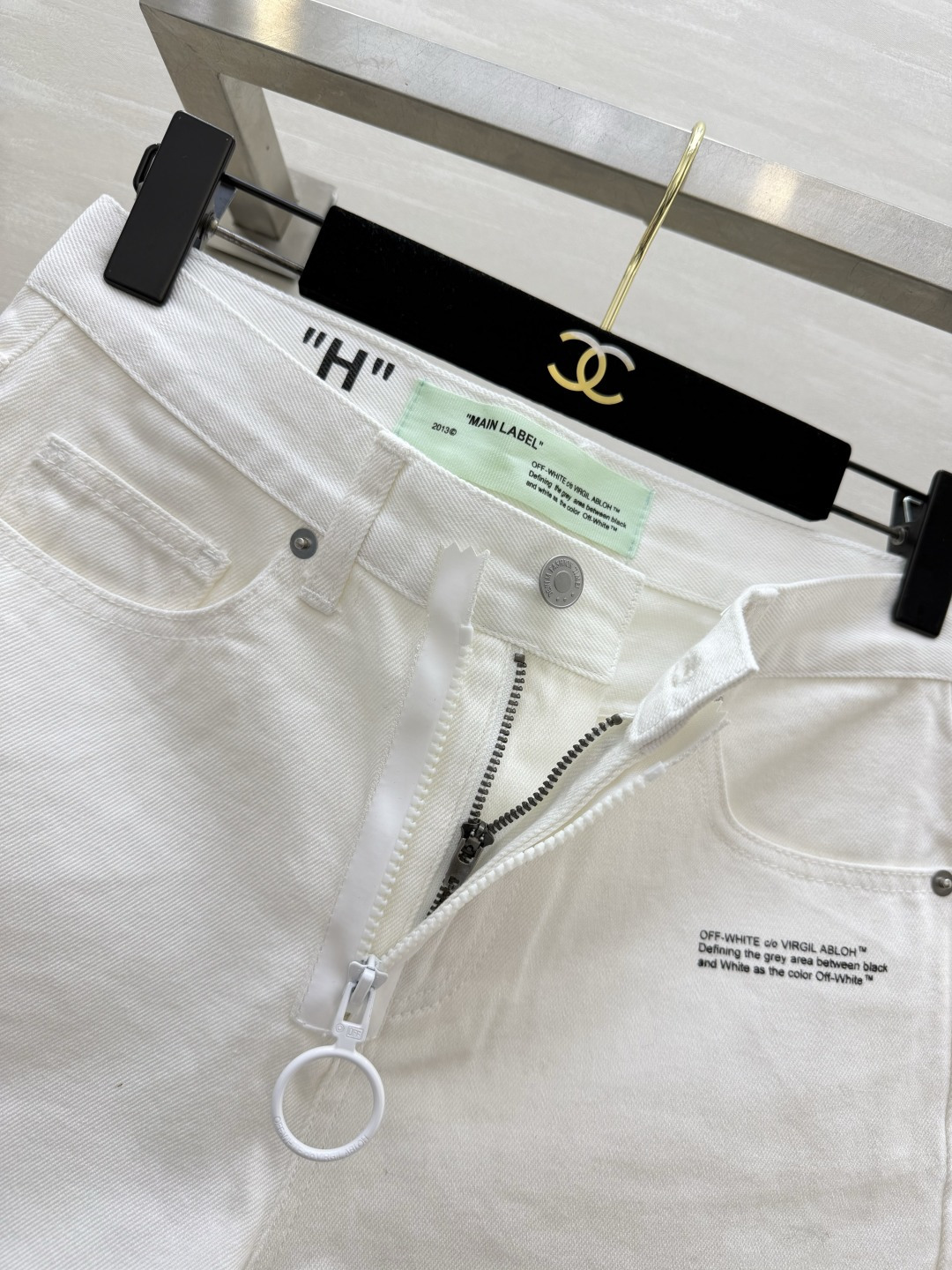 Off-White²⁶不收边牛仔短裤 高品质定制 现货首发size：S/M/L/XL（M码腰围：72，裤长：33）