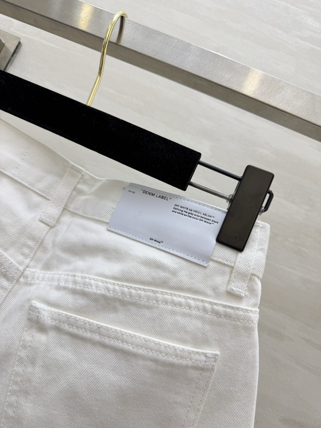 Off-White²⁶不收边牛仔短裤 高品质定制 现货首发size：S/M/L/XL（M码腰围：72，裤长：33）
