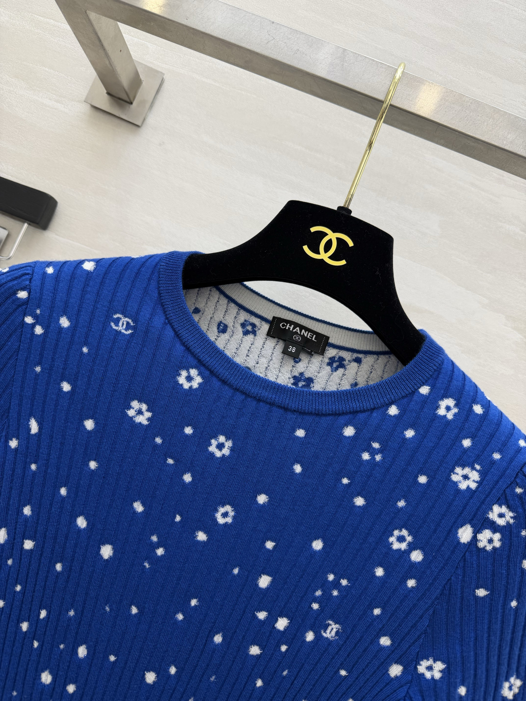 Chane♡²⁶B 雪花波点针织短袖上衣 70%山羊绒➕30%桑蚕丝混纺 高品质定制 现货首发size：36/38/40