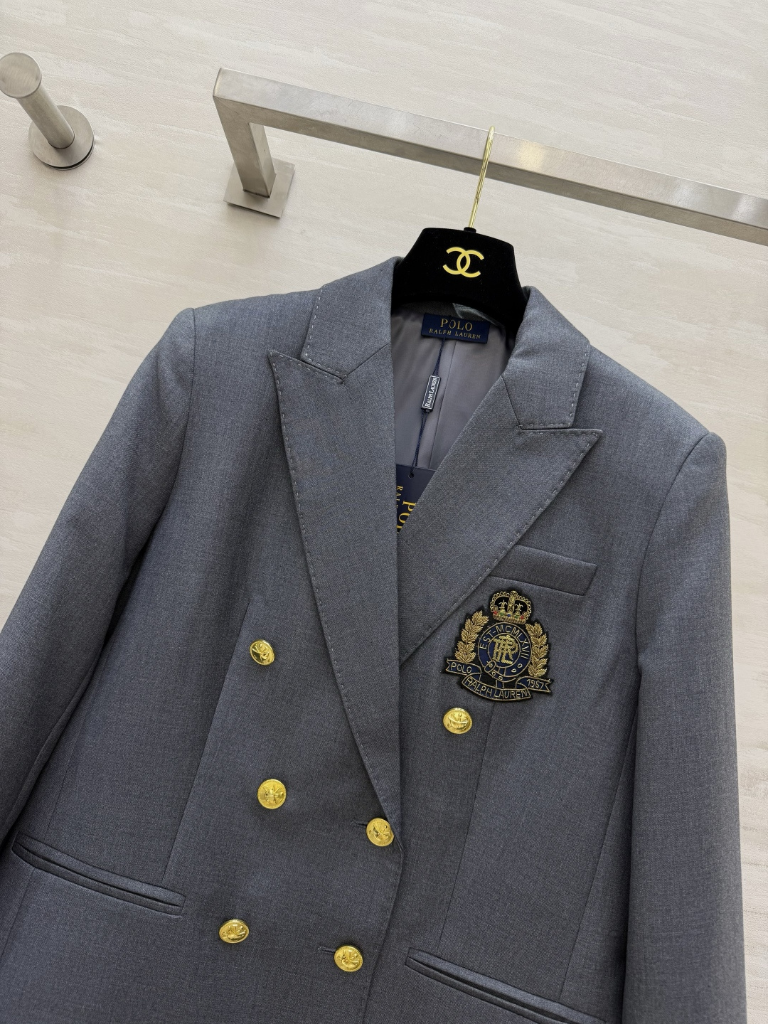 POLO²⁶学院风徽章双排金扣西装 藏青/高级灰双色 经典英伦学院调调 挺括垂顺羊毛混纺西装面料 版型利落有型 不易起皱