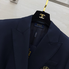 POLO²⁶学院风徽章双排金扣西装 藏青/高级灰双色 经典英伦学院调调 挺括垂顺羊毛混纺西装面料 版型利落有型 不易起皱 POLO²⁶学院风徽章双排金扣西装 藏青/高级灰双色 经典英伦学院调调 挺括垂顺羊毛混纺西装面料 版型利落有型 不易起皱