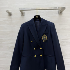 POLO²⁶学院风徽章双排金扣西装 藏青/高级灰双色 经典英伦学院调调 挺括垂顺羊毛混纺西装面料 版型利落有型 不易起皱 POLO²⁶学院风徽章双排金扣西装 藏青/高级灰双色 经典英伦学院调调 挺括垂顺羊毛混纺西装面料 版型利落有型 不易起皱