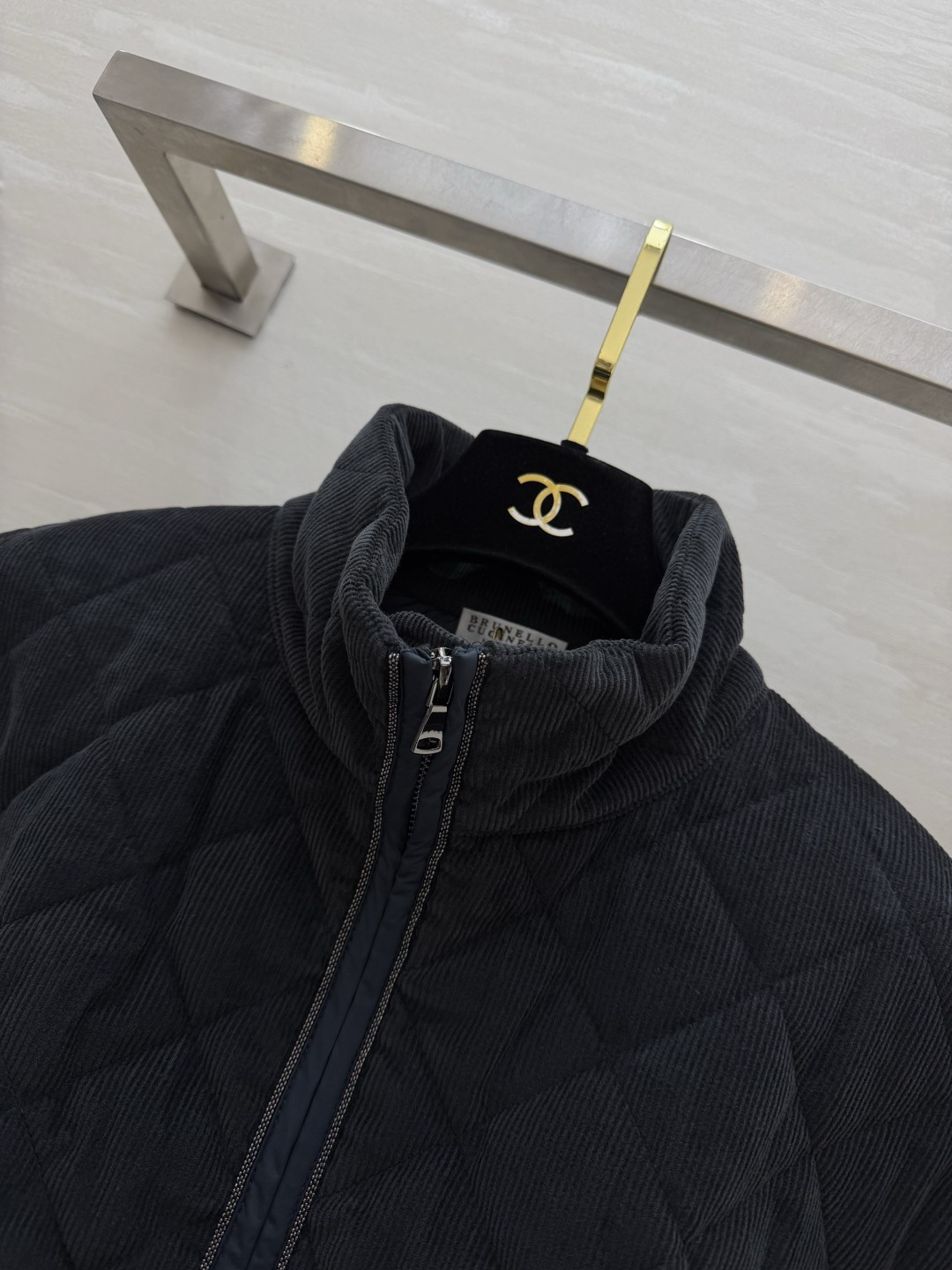 Brunello Cucinell♡²⁶不被驯服的优雅 菱格棉服斗篷马甲｜两色入 早秋氛围感叠穿神器 斗篷式无袖宽松版型