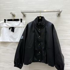 #Chane♡新款 中古系列 环保皮立领外套 高品质定制 现货首发size:36/38/40(38肩宽:54,胸围:14 #Chane♡新款 中古系列 环保皮立领外套 高品质定制 现货首发size:36/38/40(38肩宽:54,胸围:14
