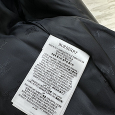 Burber♡²⁶Mayfair皮衣|会呼吸的高级感!初见这件 Mayfair Trench的瞬间 就被那股克制的英伦腔 Burber♡²⁶Mayfair皮衣|会呼吸的高级感!初见这件 Mayfair Trench的瞬间 就被那股克制的英伦腔
