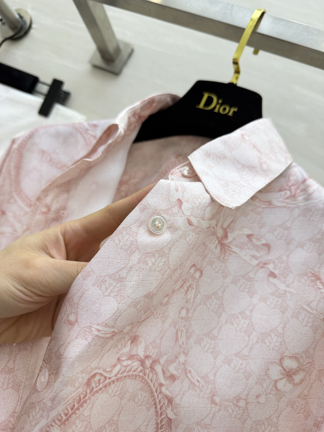 Di0♡²⁶FW限定系列 真丝斜纹长袖衬衣 100%桑蚕丝 高品质定制 现货首发size：36/38/40（）