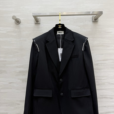 Maison Margiela 标志性剪裁 | 经典黑西装 高品质定制 现货首发size:S/M/L(s码肩宽:46,胸 Maison Margiela 标志性剪裁 | 经典黑西装 高品质定制 现货首发size:S/M/L(s码肩宽:46,胸