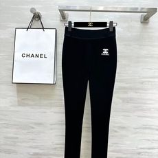 #Chane♡新款 羊毛发热一字裆九分裤 人体工程学一字裆设计 羊毛质地自带发热功能 1008针弹力护腰设计 上身显瘦提 #Chane♡新款 羊毛发热一字裆九分裤 人体工程学一字裆设计 羊毛质地自带发热功能 1008针弹力护腰设计 上身显瘦提