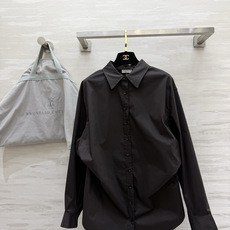 Brunello Cucinel♡²⁶|设计感衬衫 ▪高支面料,哑光垂顺抗皱 ▪宽松落肩Oversize版型 ▪侧边捏褶 Brunello Cucinel♡²⁶|设计感衬衫 ▪高支面料,哑光垂顺抗皱 ▪宽松落肩Oversize版型 ▪侧边捏褶