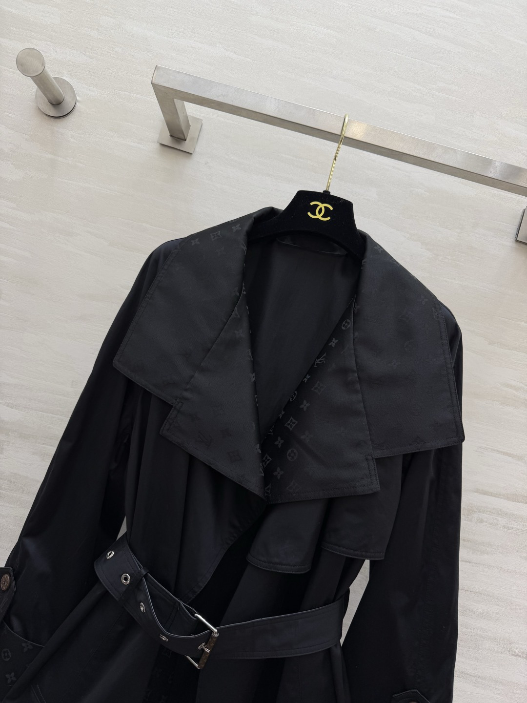 Lvvv²⁶FW 纯色标识提花风衣外套 对版开发100%桑蚕丝内衬 高品质定制 现货首发size：S/M/L（）