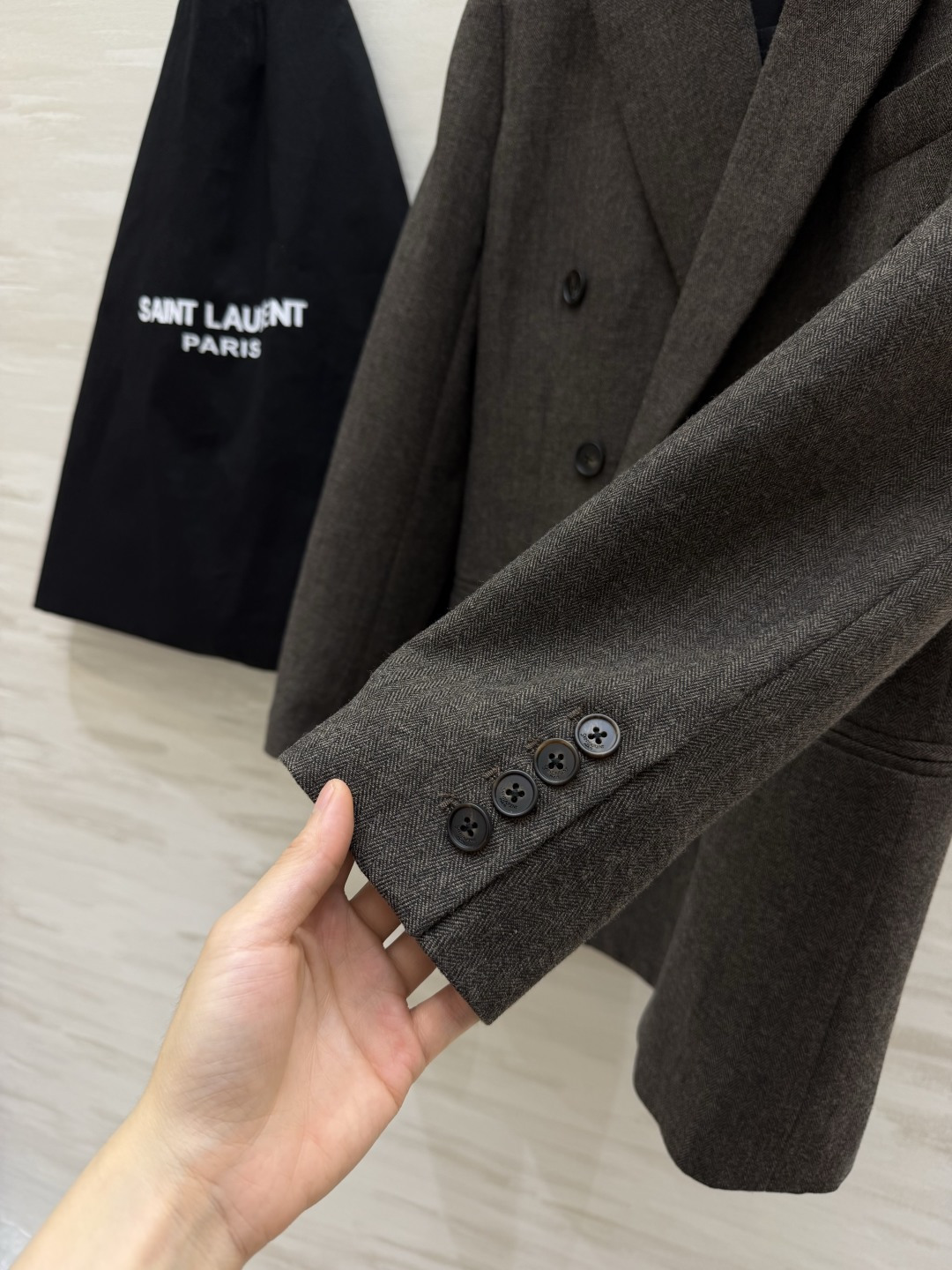 YSL²⁶西装天花板|酷飒穿搭公式 双排扣羊毛廓形西装 自带气场 又A又优雅 大女主氛围感直接拉满 高品质size:S/ YSL²⁶西装天花板|酷飒穿搭公式 双排扣羊毛廓形西装 自带气场 又A又优雅 大女主氛围感直接拉满 高品质size:S/