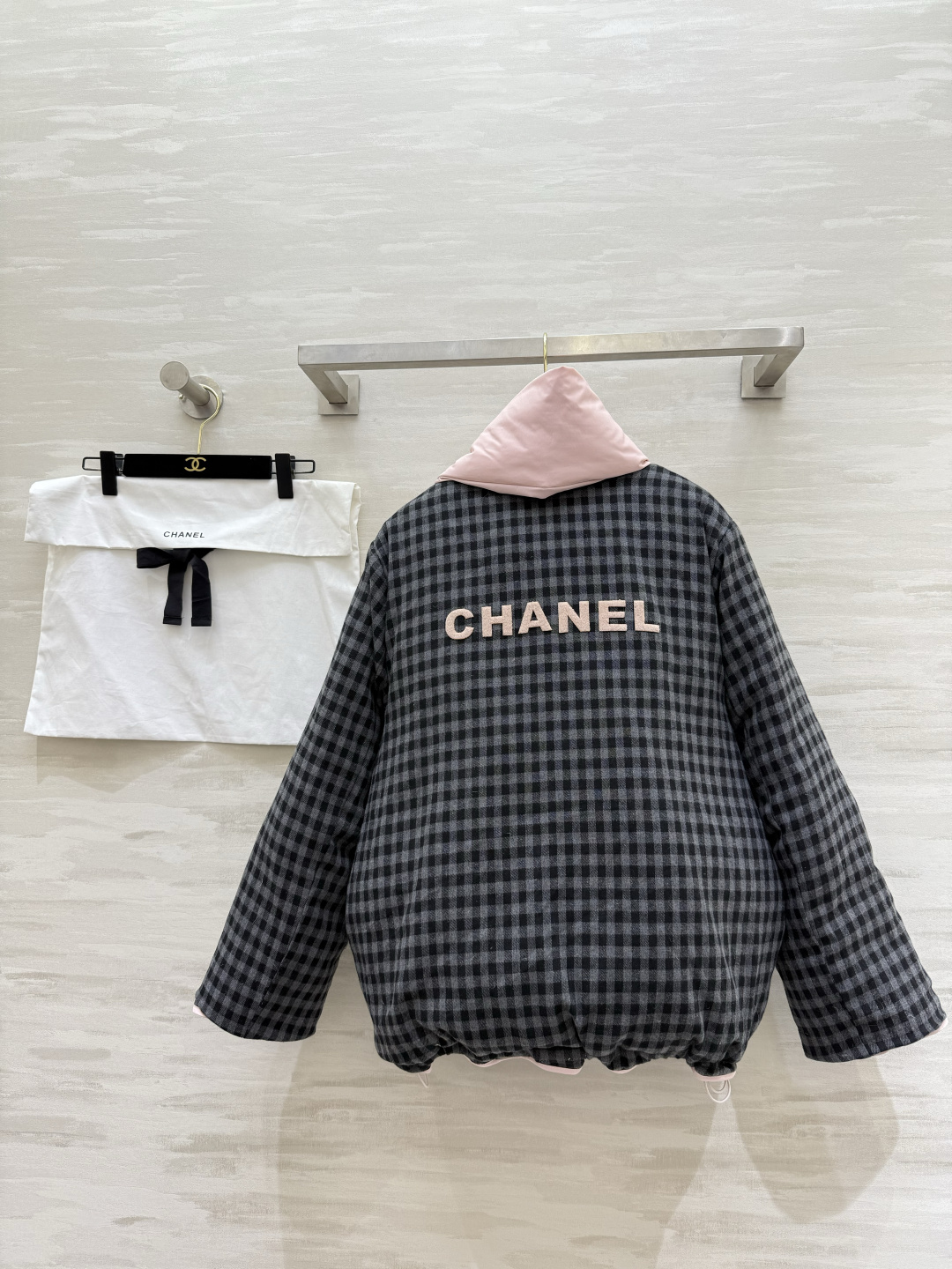 #Chacha♡正反两穿 羽绒棉服 经典圆领不挑人 围脖加持温暖加倍！高品质定制 现货首发size：36/38/40（3